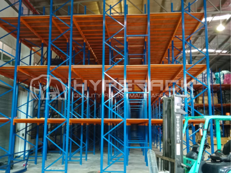 Commerce Dot - Left view - racking Supported Platform